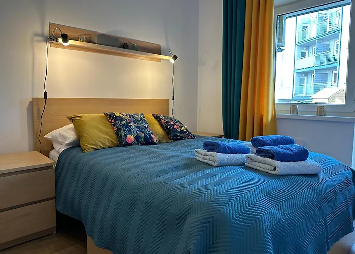 14 Nina - Debina アパート *