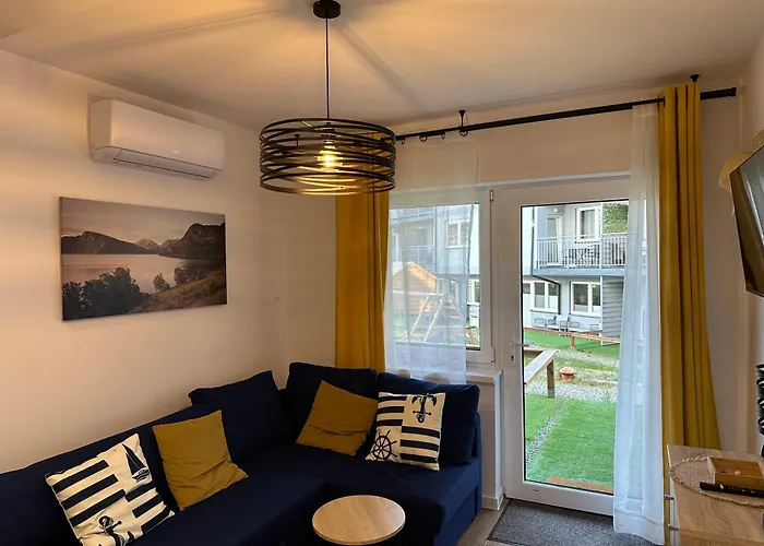 14 Nina - Debina * Debina (Ustka)